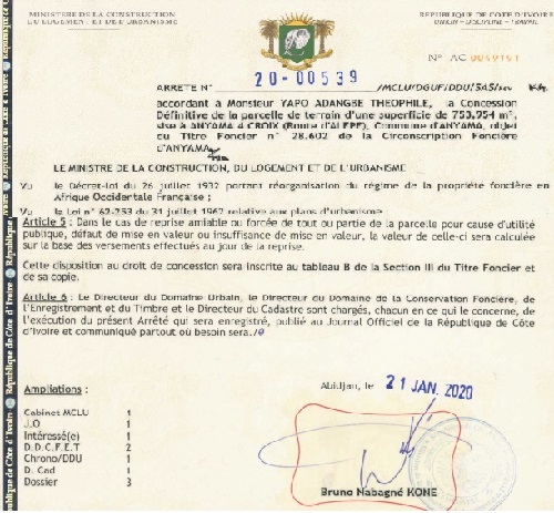 Litige foncier à Anyama : des squatters occupent un terrain sous le regard du Sous-préfet et Arc-En-Ciel hurle, ledebativoirien.net